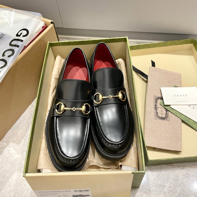 G*u*i leather shoes